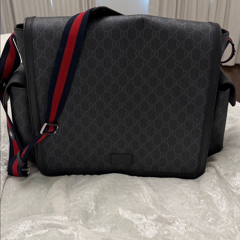 Gucci Black and Red Messenger Bag